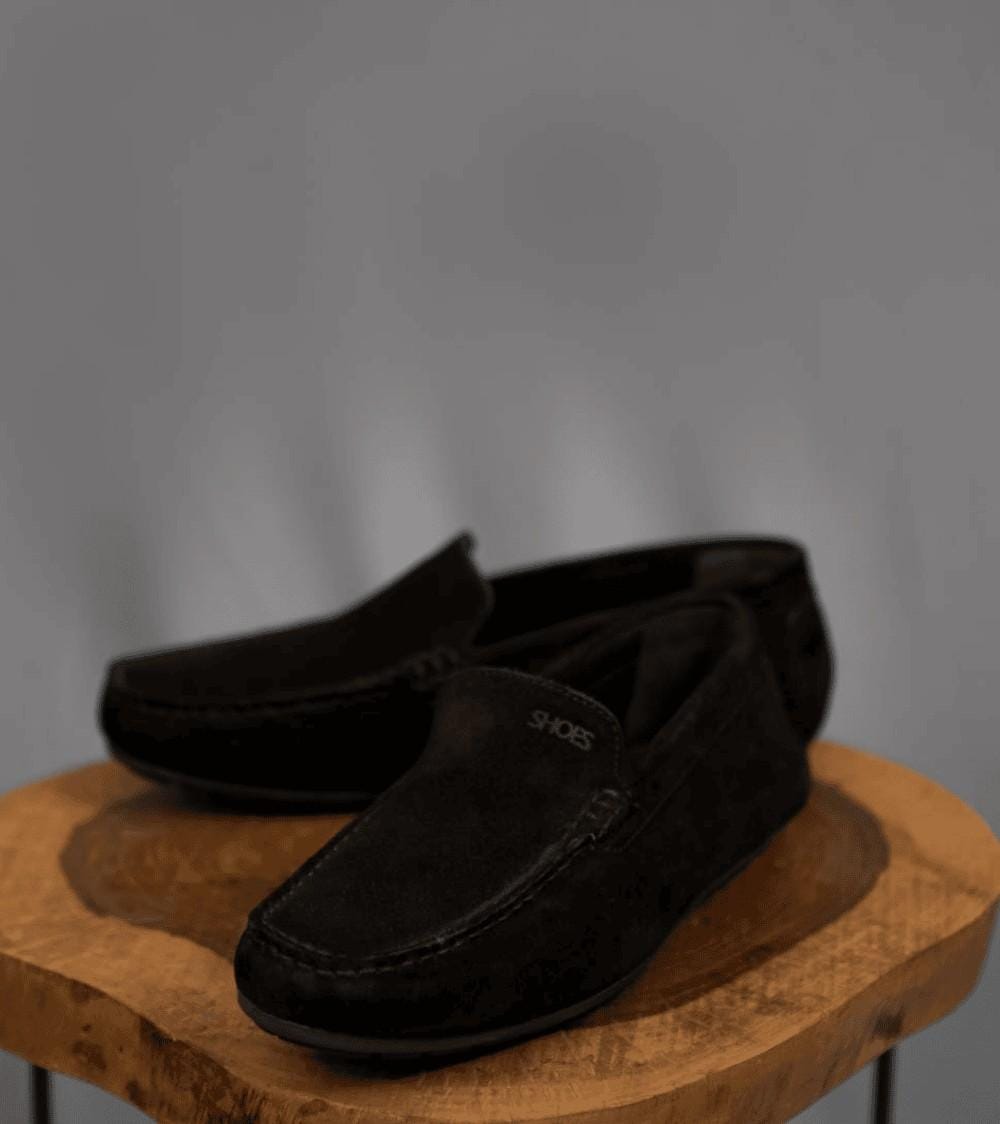VITUOSO SCAMOSCIATO Black Suede Side View